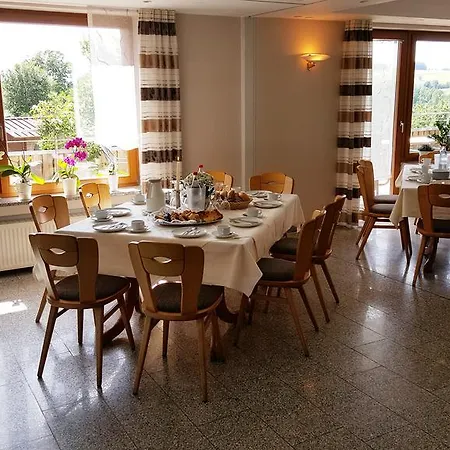 Rhoen-hotel Sonnenhof - Restaurant & Cafe Poppenhausen