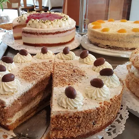 Rhoen-hotel Sonnenhof - Restaurant & Cafe