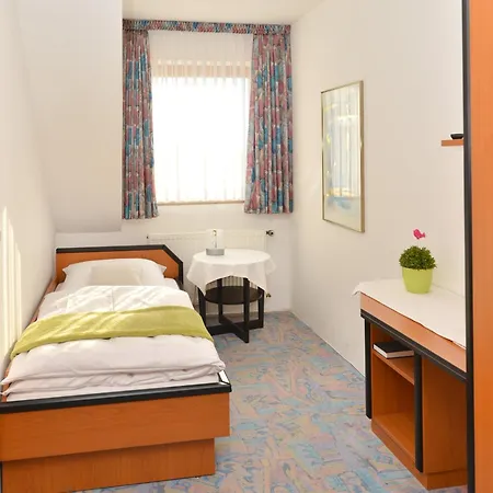 Rhoen-hotel Sonnenhof - Hotel