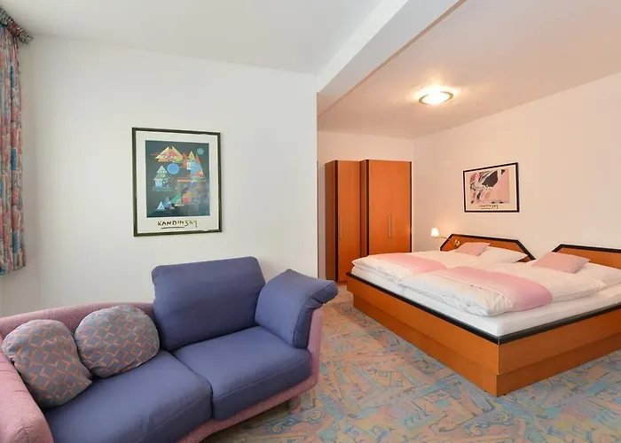 酒店 Rhoen-hotel Sonnenhof - 波彭豪森